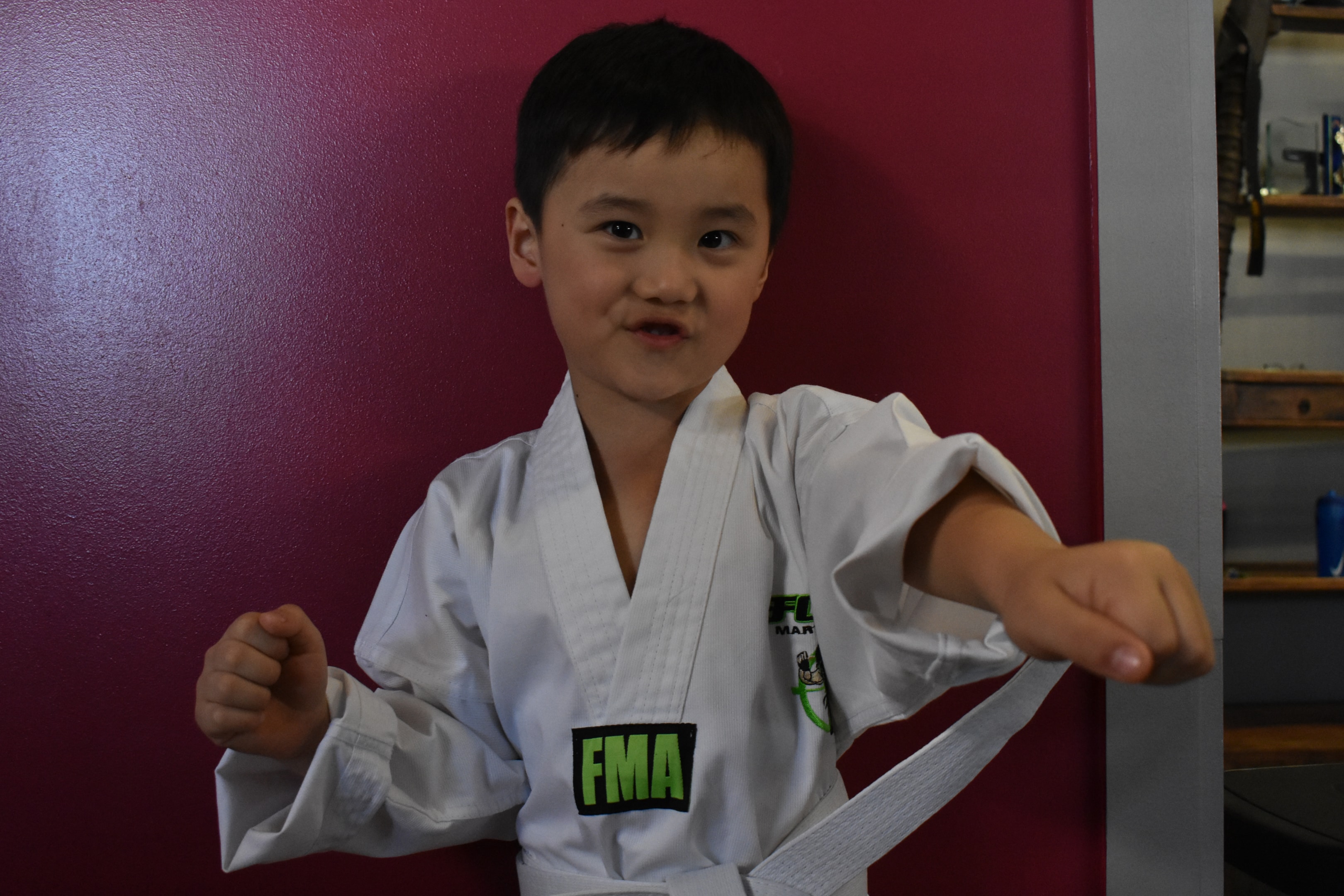 Preschool self-defense classes help young children build confidence, self-control, and awareness through fun, age-appropriate martial arts training that promotes physical activity, safety skills, and emotional well-being.