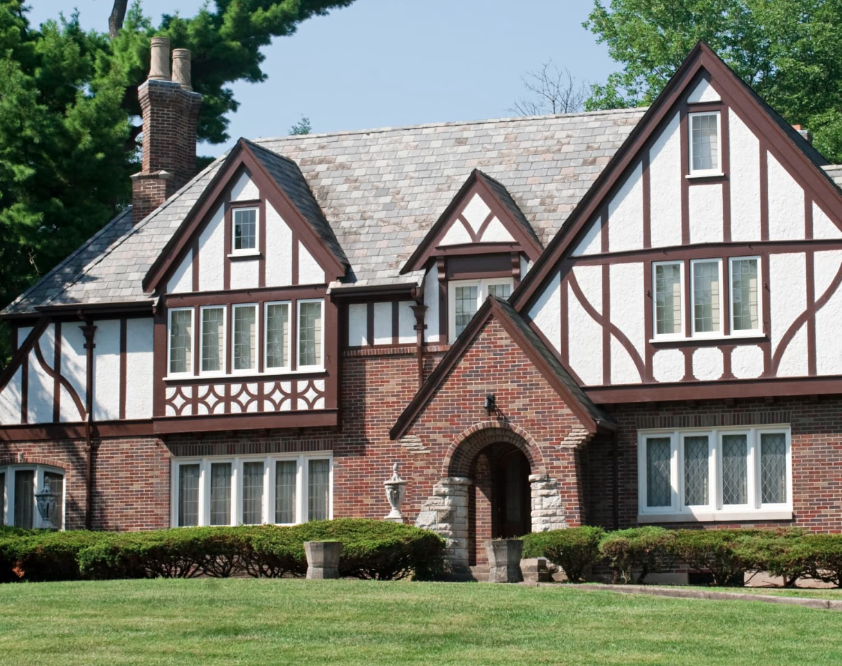 Top Characteristics of Tudor Houses