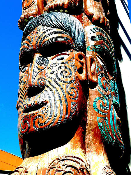 New Zealand Vacation, Maori carving