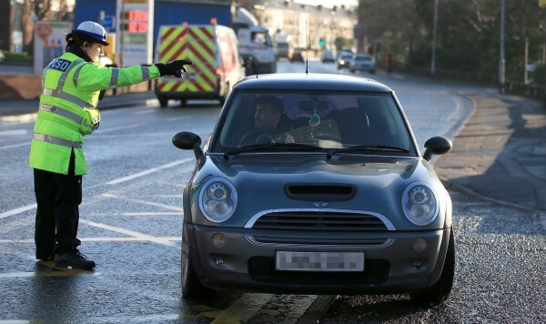 Are you allowed to Vape while driving?