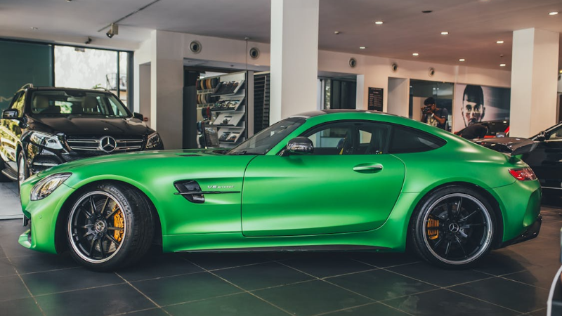 Car with new color PPF instead of traditional PPF coatings