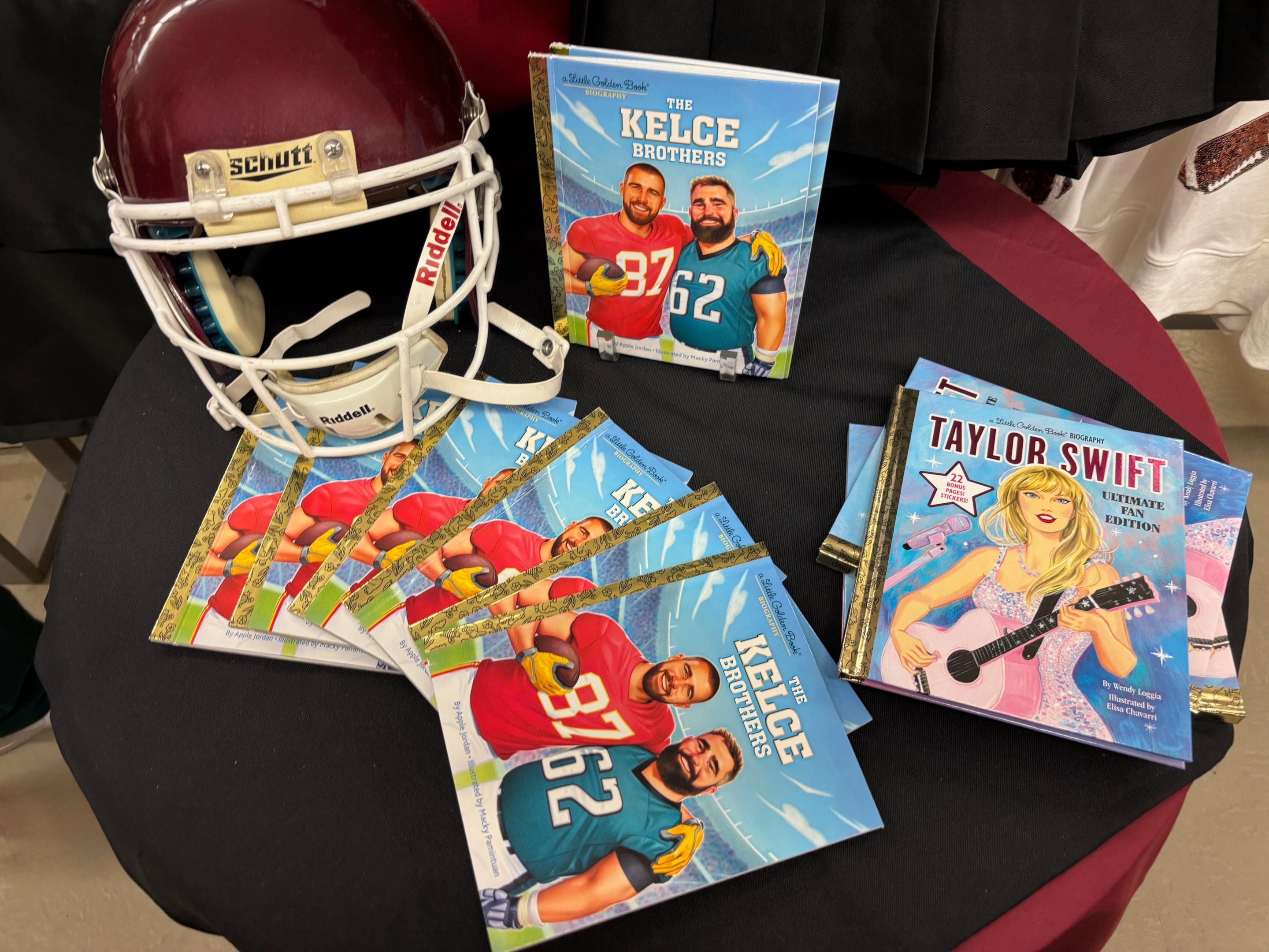 Travis Kelce and Taylor Swift