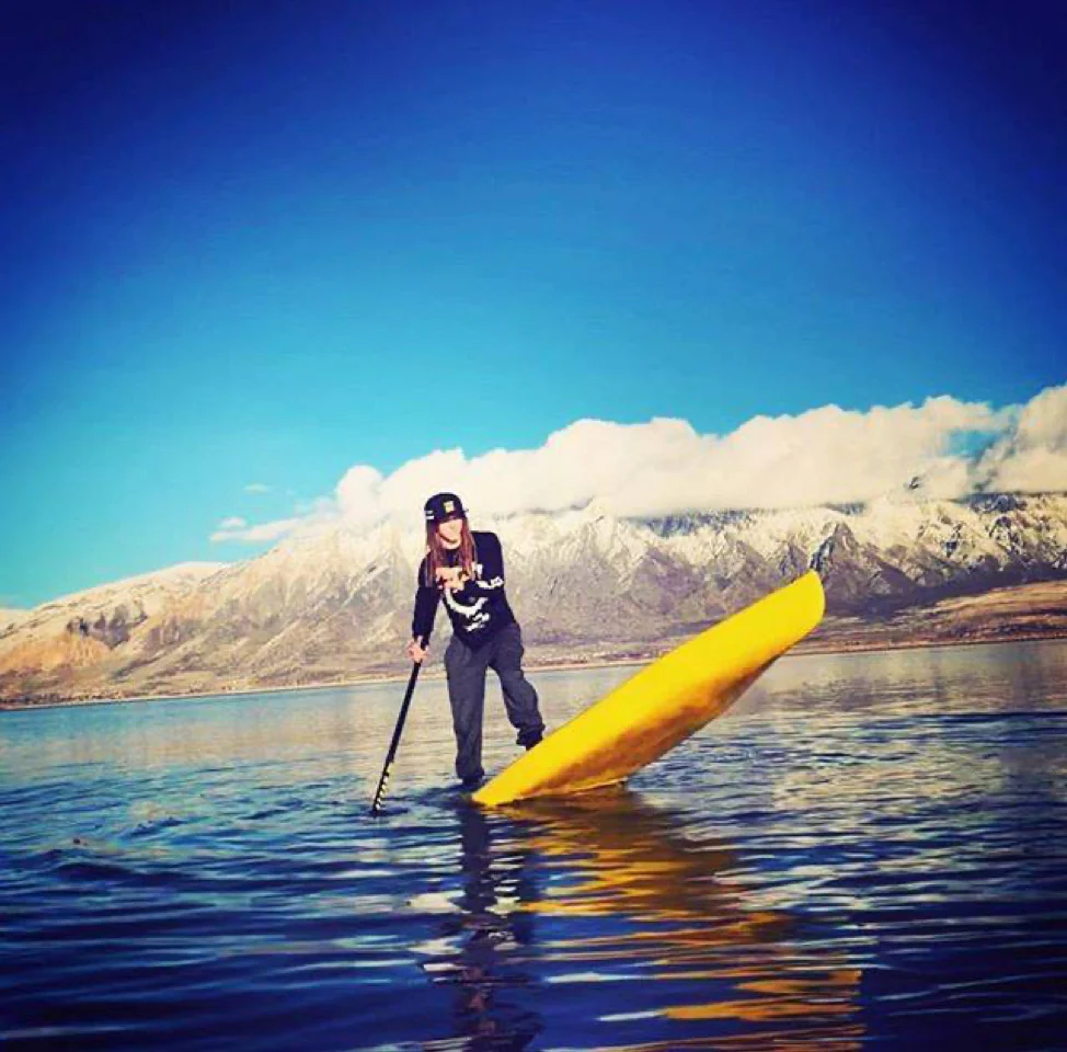 pivot turn on a paddle board