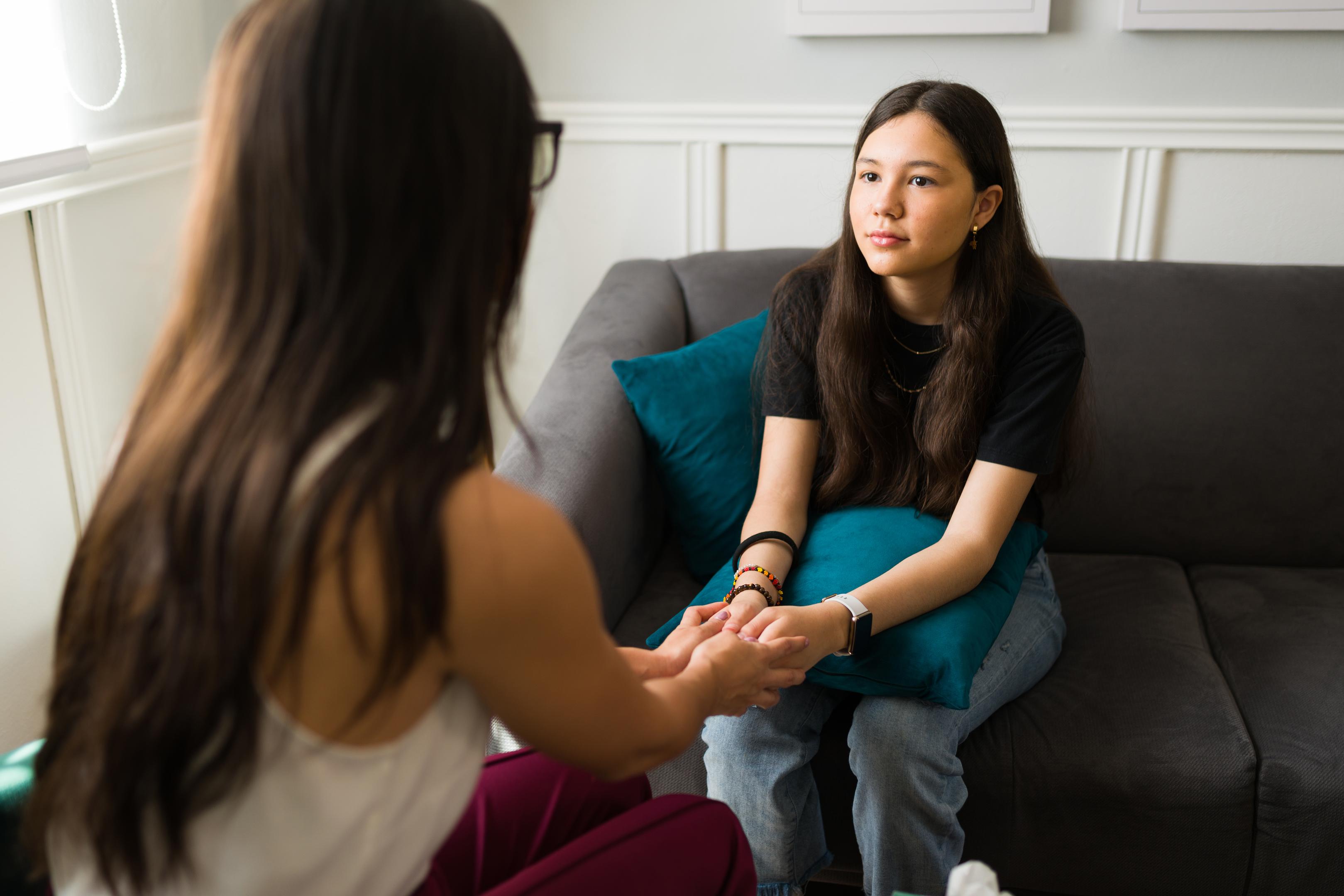 how to help your teen with drug addiction- therapy is typically a good step