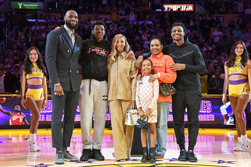 Andrew D. Bernstein / NBAE via Getty Images file