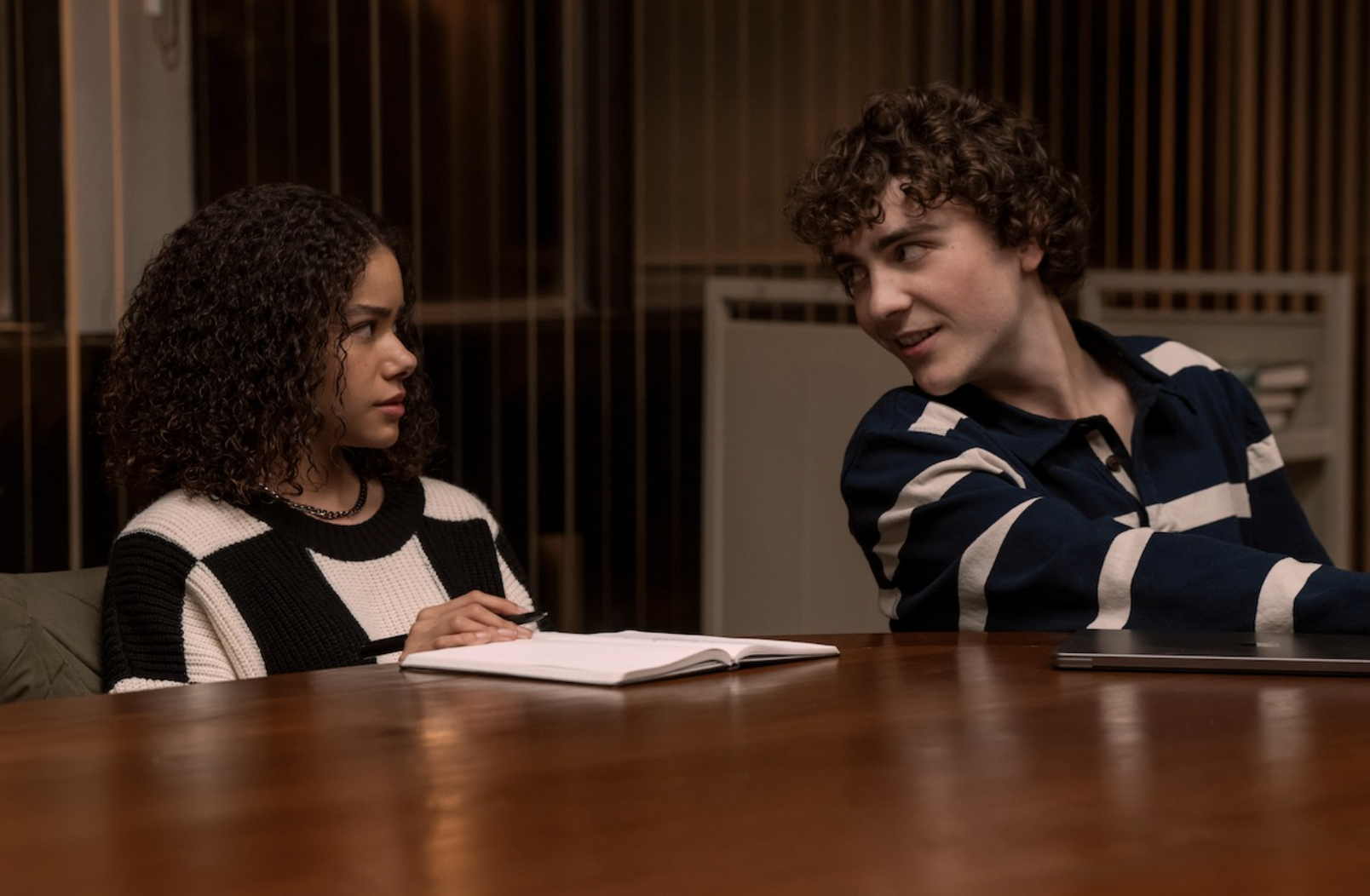 Ty Doran as Wolfe and Antonia Gentry as Ginny Miller in Ginny & Georgia Season 3
