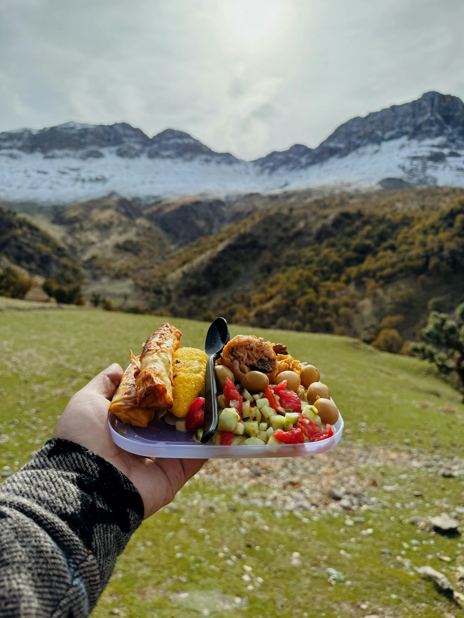 easy camping meal, camping food, meal planning