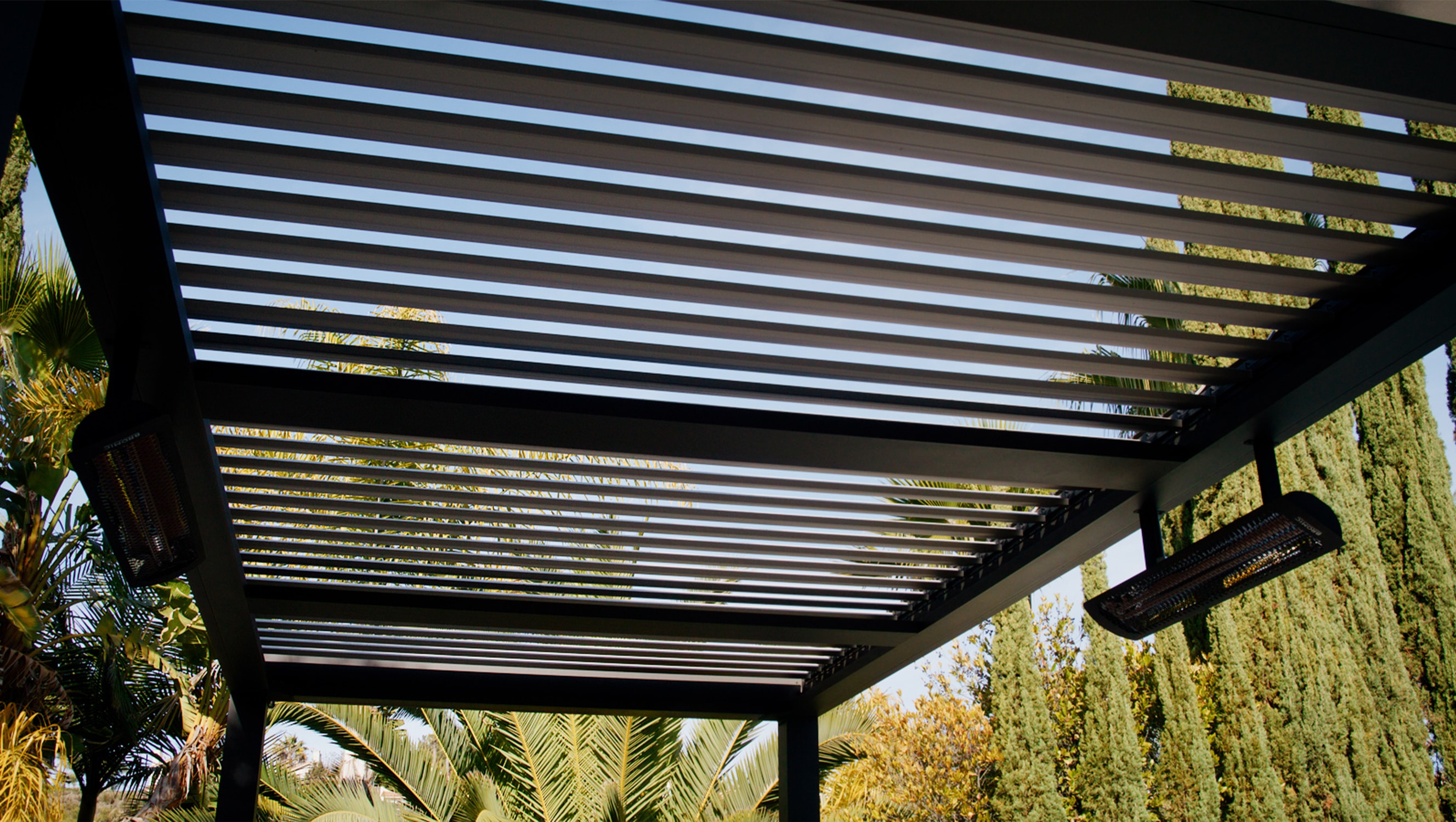Heater installed on the beam of a Luxury Pergola.