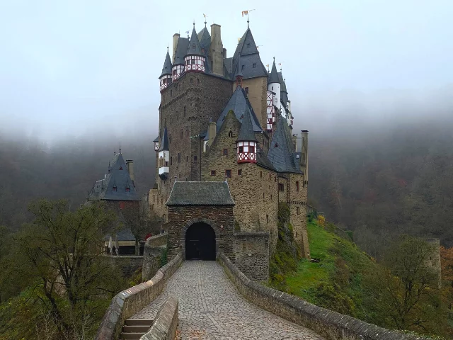 Elz Castle