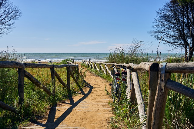Bibione beach near Venice (Pixabay)