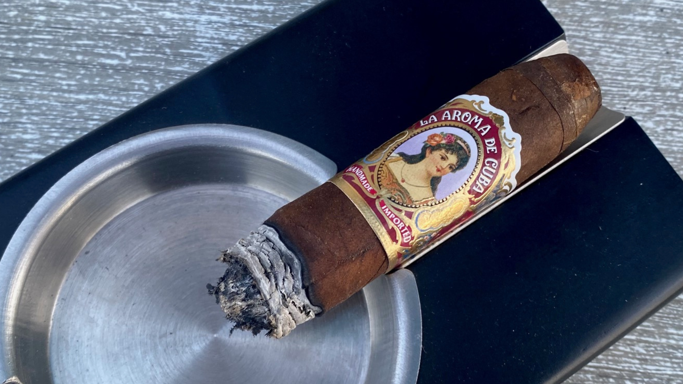 La Aroma de Cuba Reserva Final Third