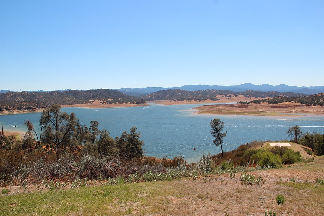 lake and beach camping