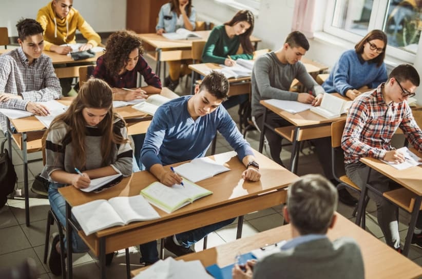 30 fundraising ideas for high schools