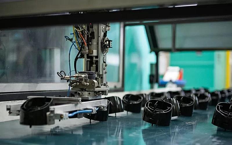 POM injection molding process