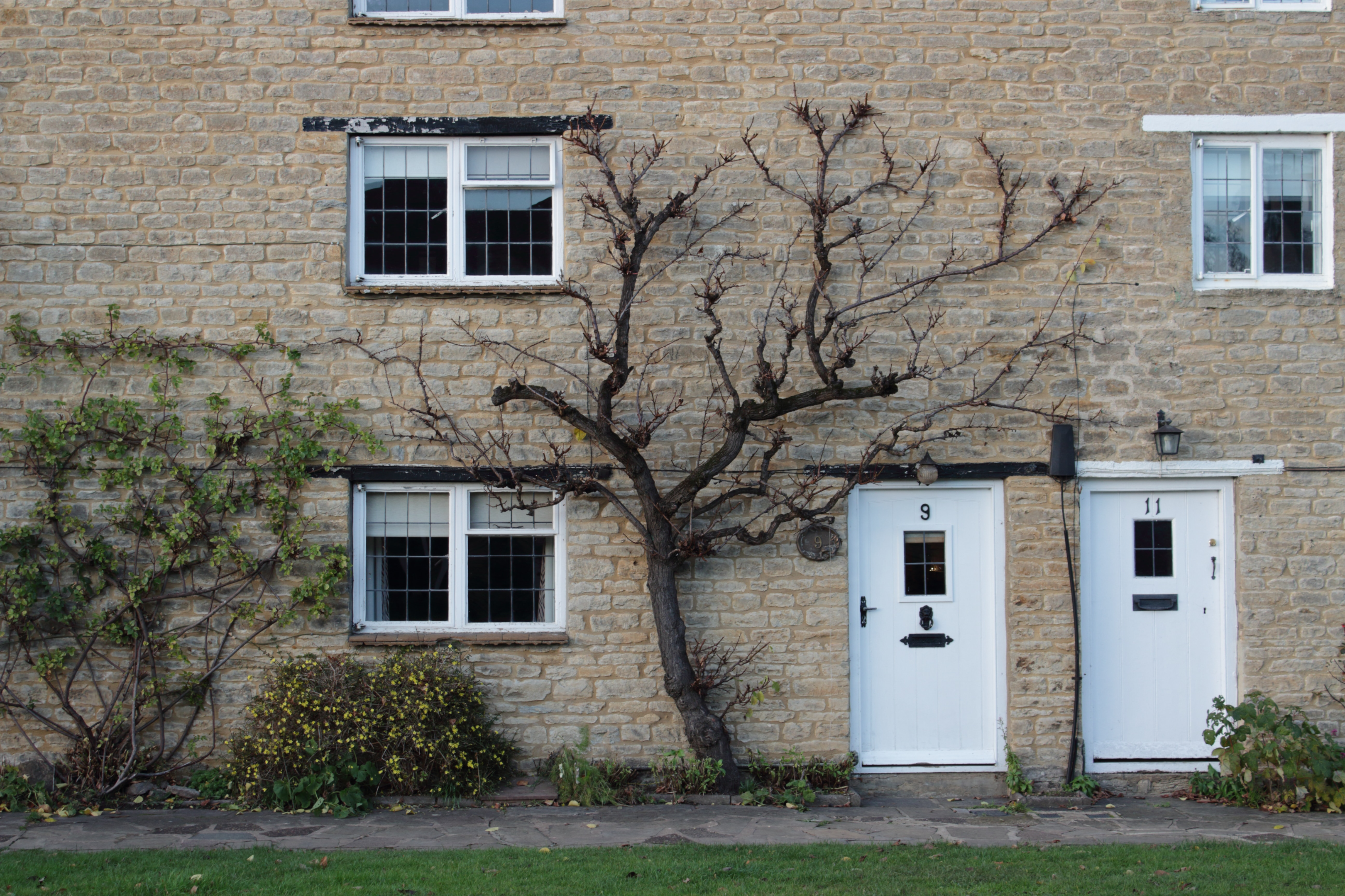 changing the listing price on your property during a sale