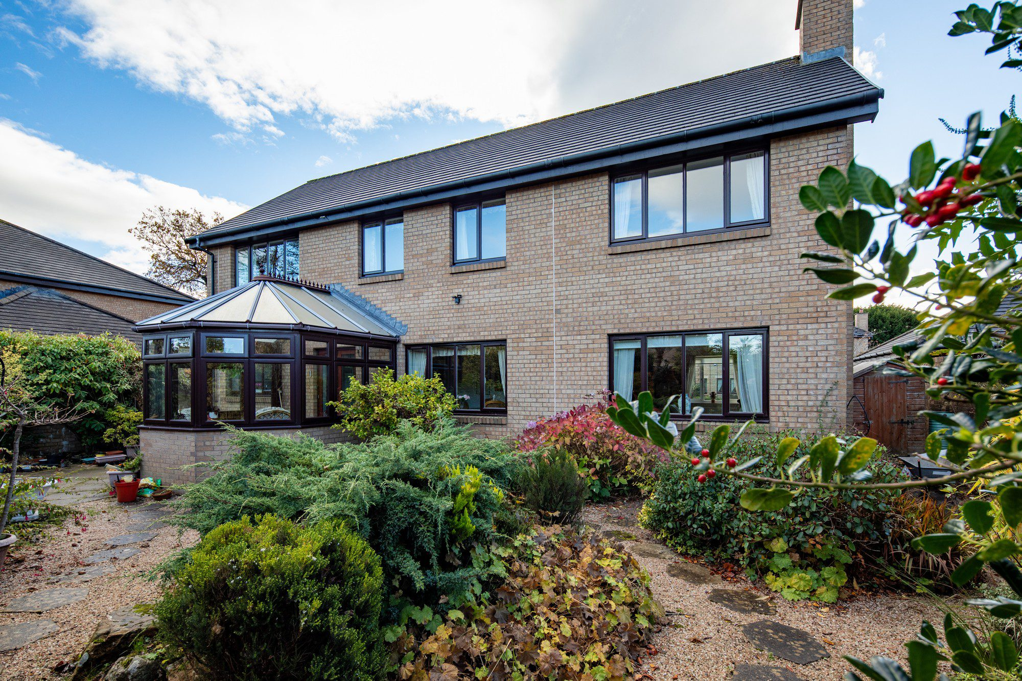 find a new east Renfrewshire home to start your 2024 interior design plans with