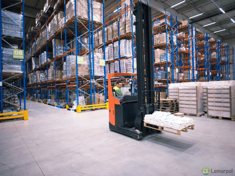 reach truck
