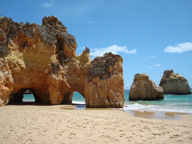Escape to Family Villas in Algarve for a Fun and Relaxing Holiday