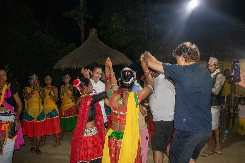 Guest joining in to dance along side the performers at Bardiya Community Homestay
