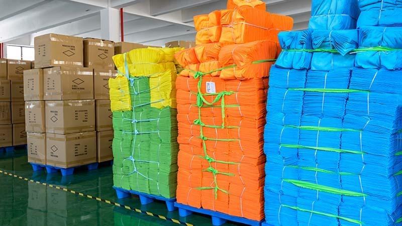 Large shipment of microfiber towels