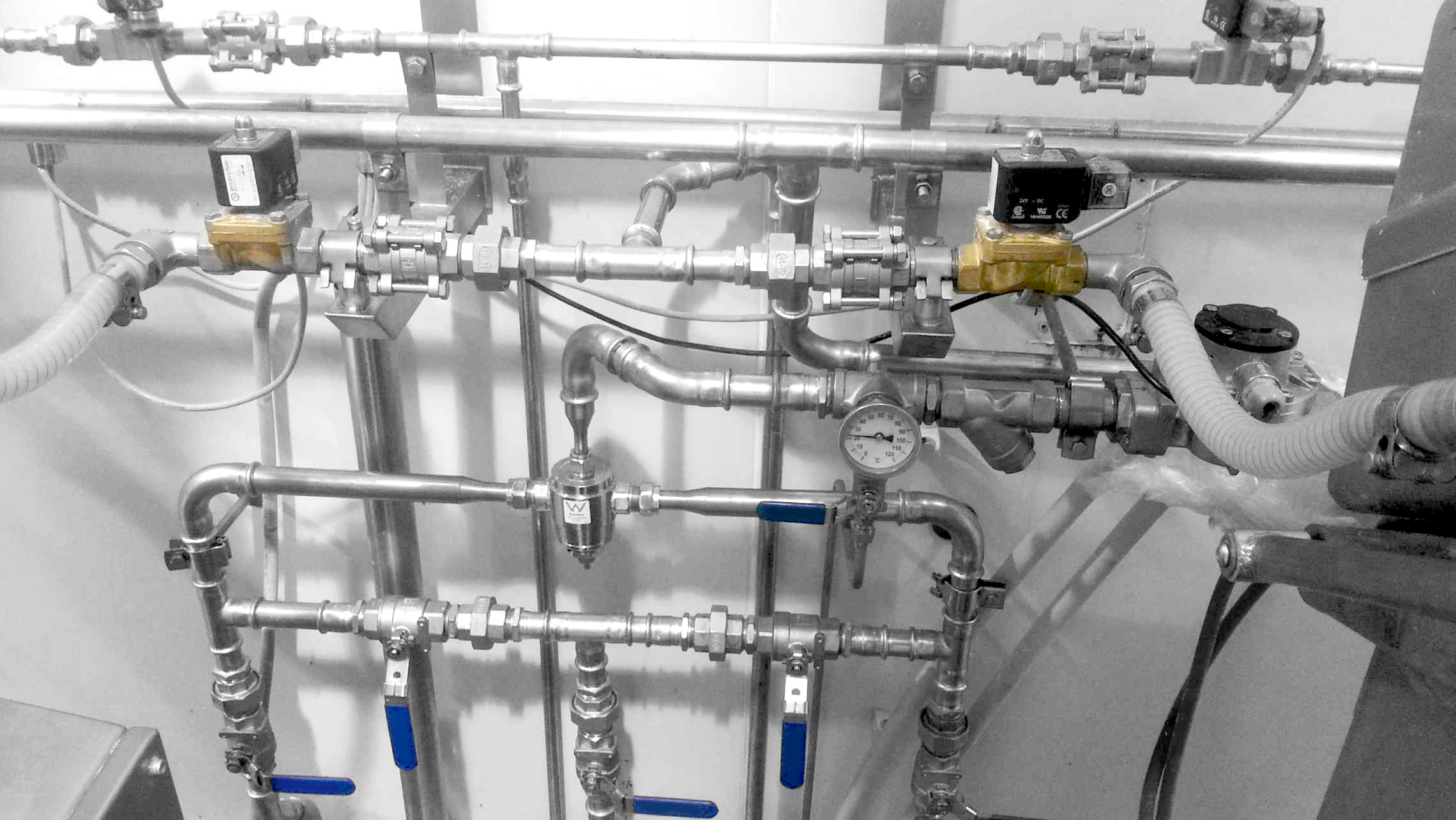 Stainless steel pipe and fittings in a pharmaceutical application