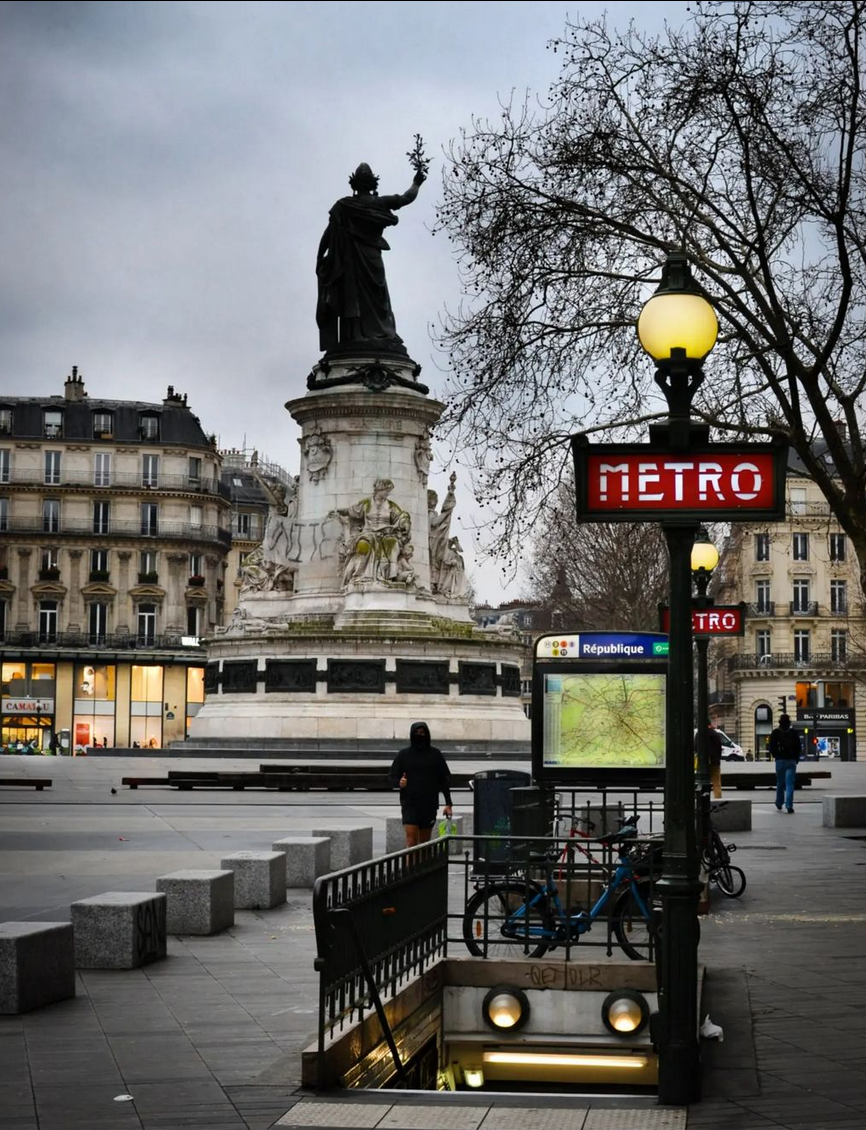 metro station in paris 