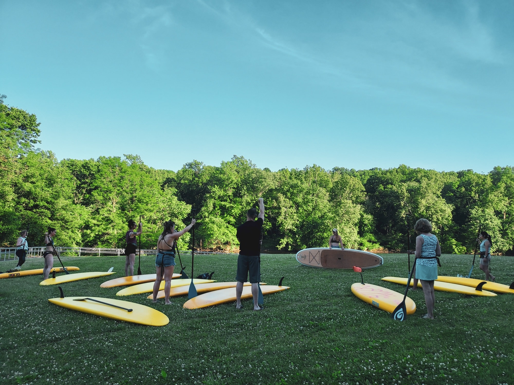 inflatable paddle boards and sup paddle