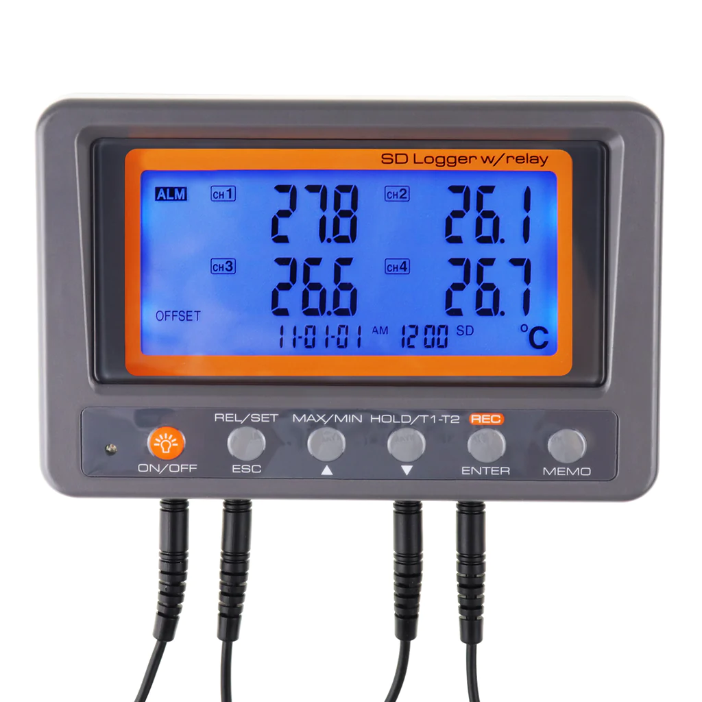 LCD display of a data logging thermometer with alarm feature