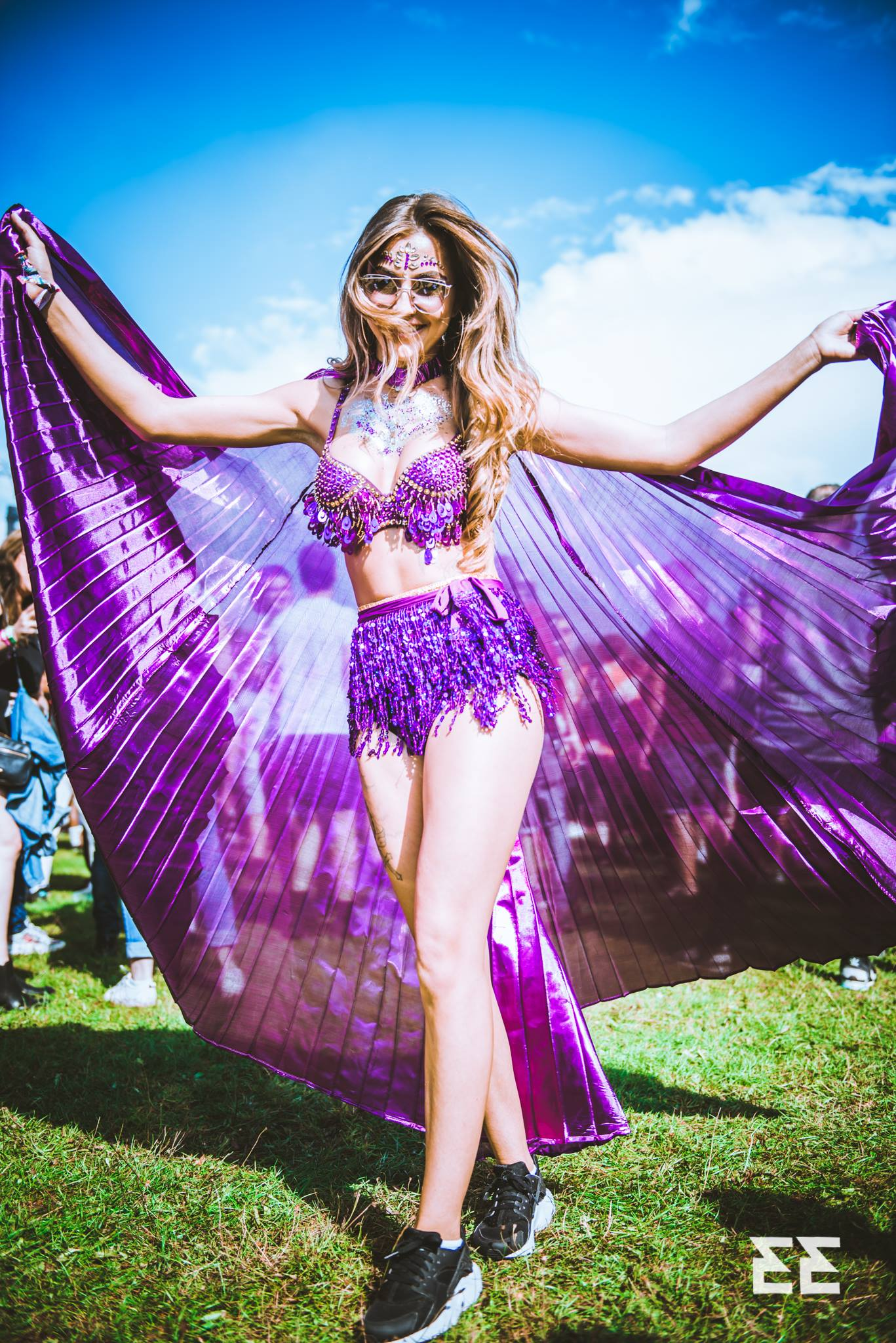 eastern electrics two piece outfit
