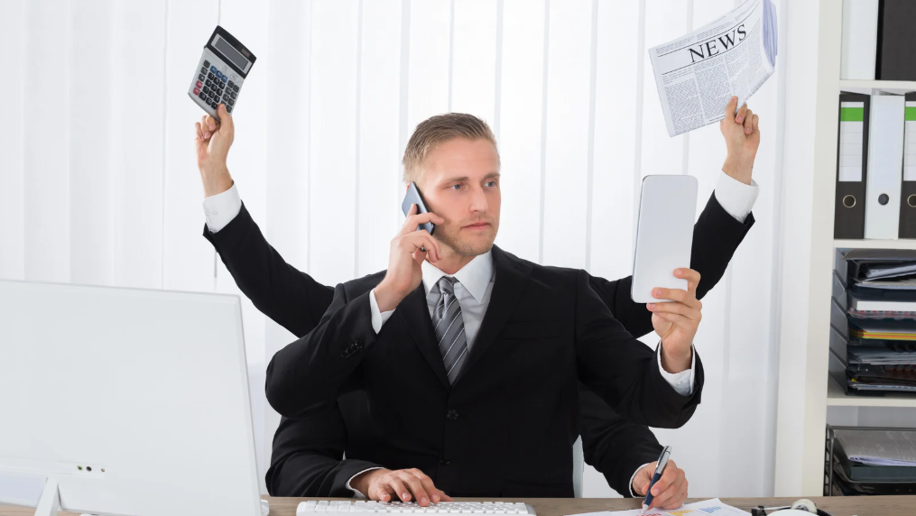 czynności jednocześnie, listy, wskazówki, sprawdza, staraj, ciągłe przełączanie, jednej rzeczy, zamiast multitaskingu, warto robić, pierwszy użyto, motywację, poradzić, prostu, metod