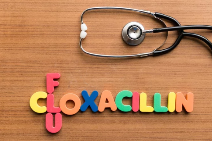 what is the correct dose of flucloxacillin 
