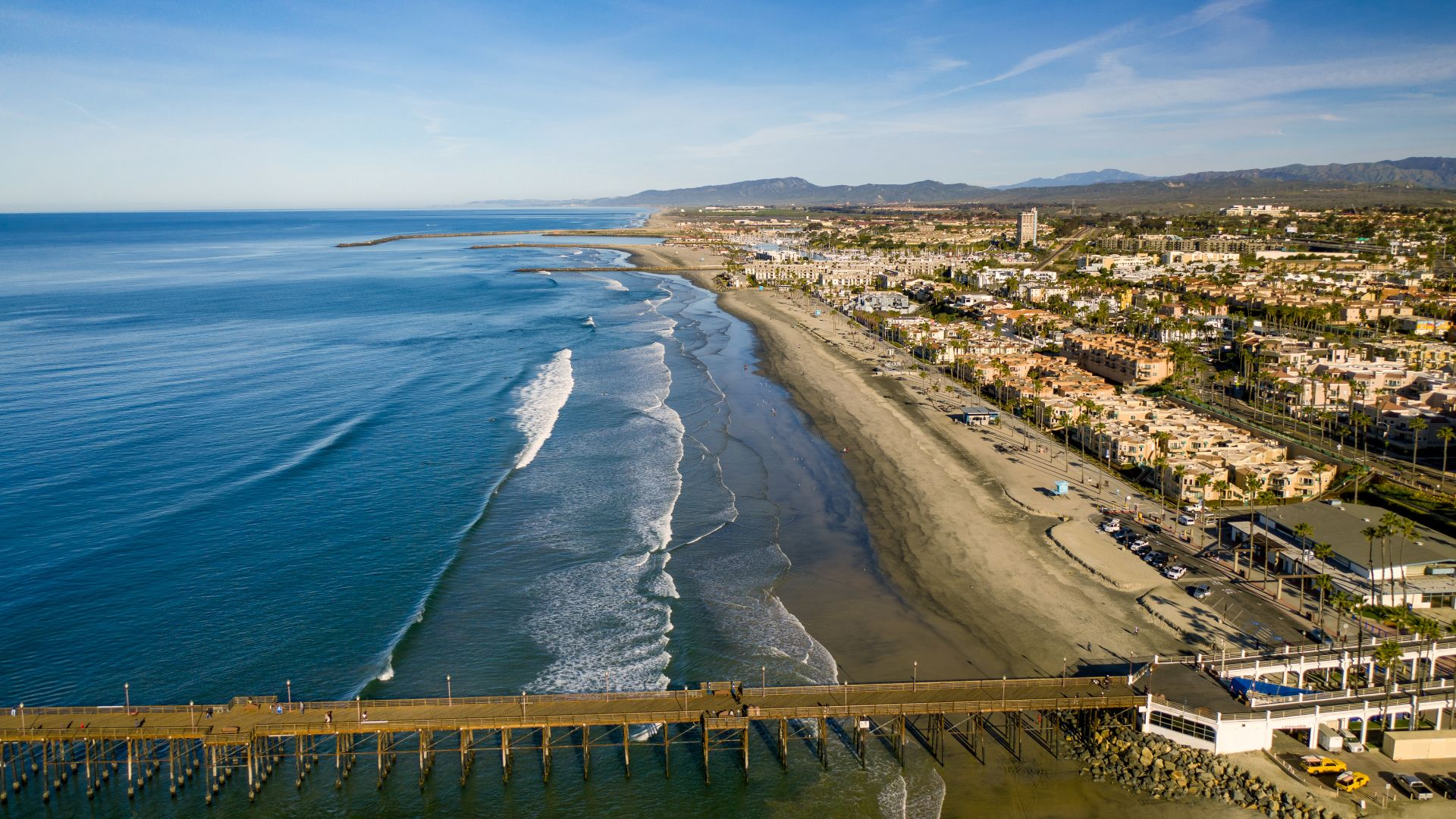 Overview of Oceanside, California and Miracosta Community College Community Learning Center Location