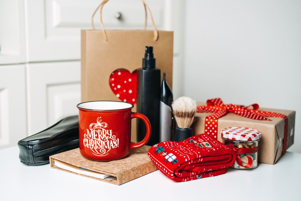 Thoughtful Valentine's gifts for your partner, focusing on personal touches.