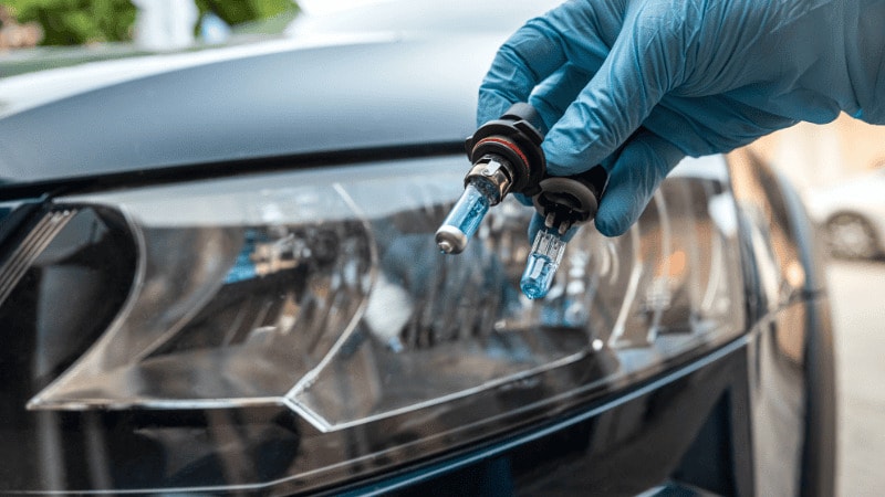 turn signal lights often come in closely resembling types