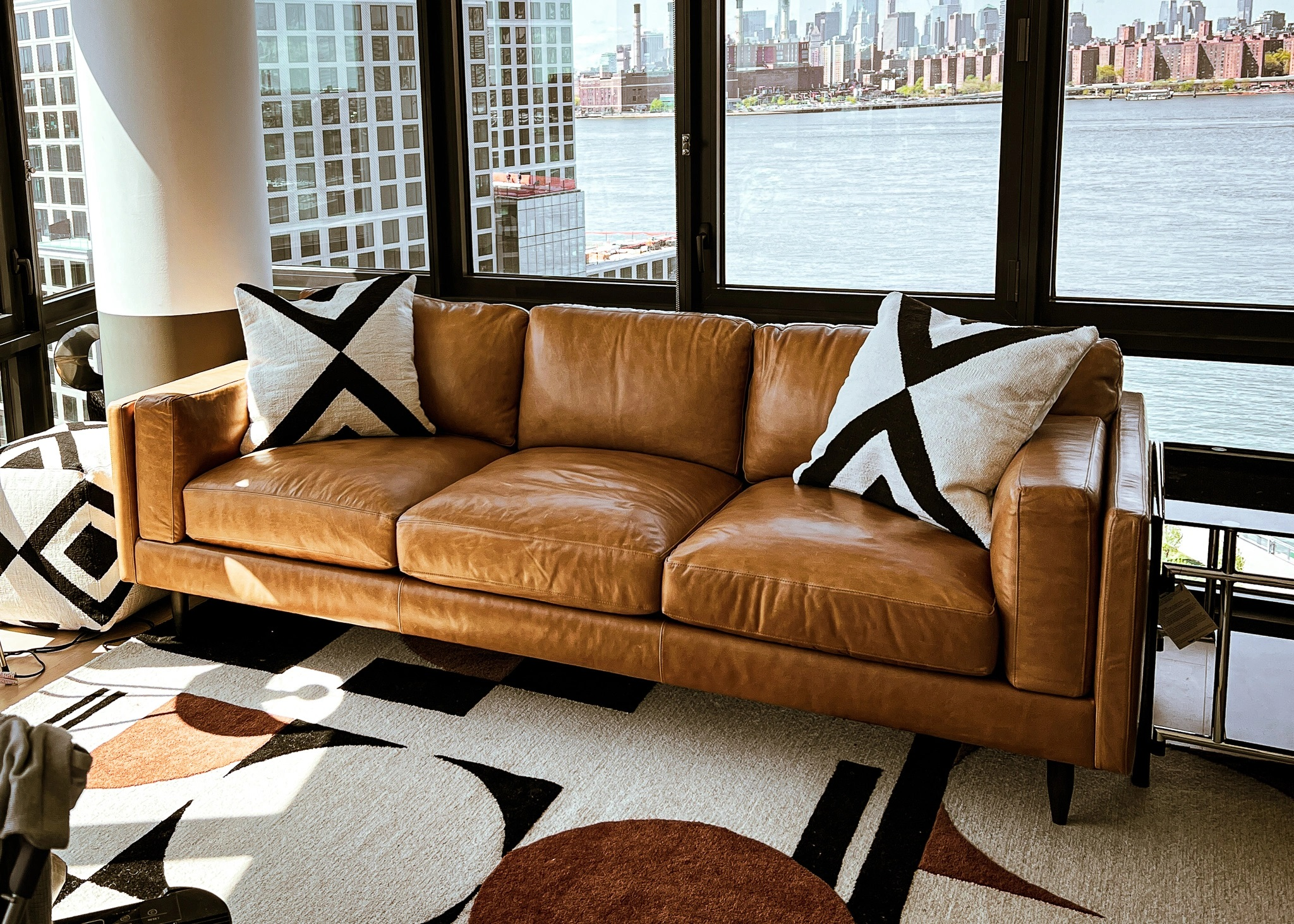 BenchMade Modern sofa