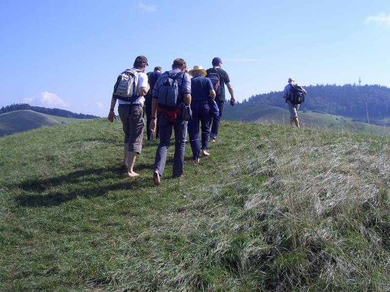 barfoot, hikers