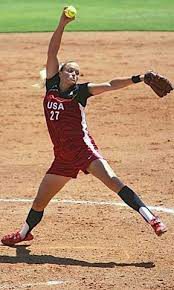 Comfortable position arm straight pitching