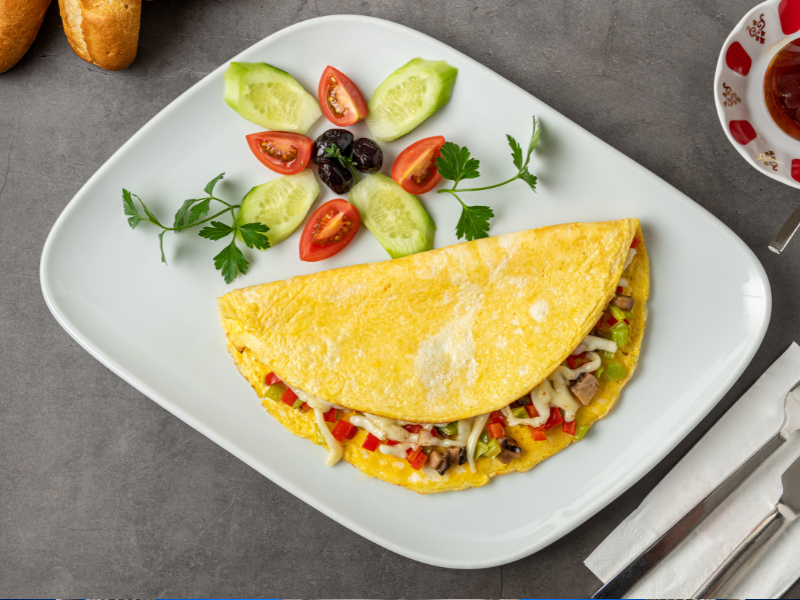 Egg White Omelet with Seasonal Vegetables - mediterranean diet recipes​