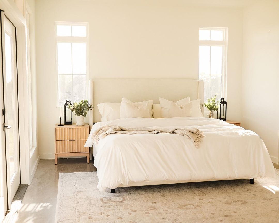 Off-White bedroom