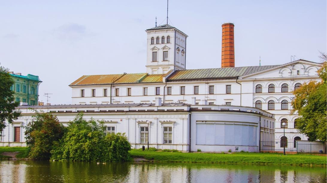 Centralne Muzeum Włókiennictwa w Łodzi / fot. Canva.com