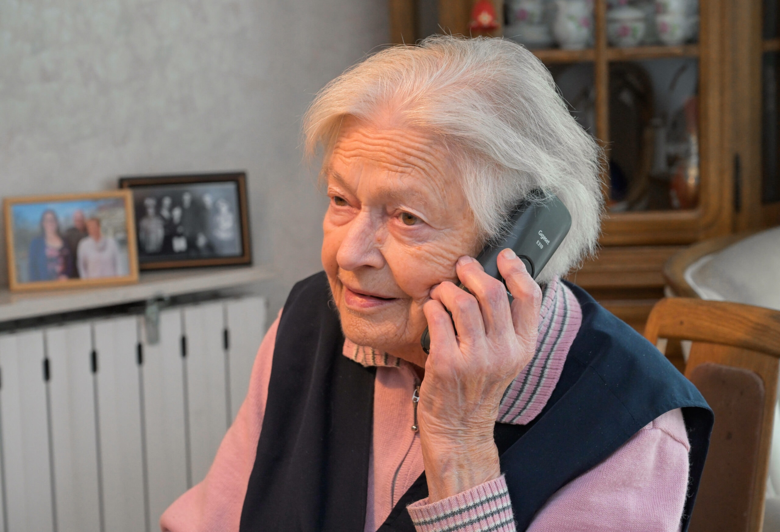 Oft werden ältere Menschen Opfer von Telefonanrufen