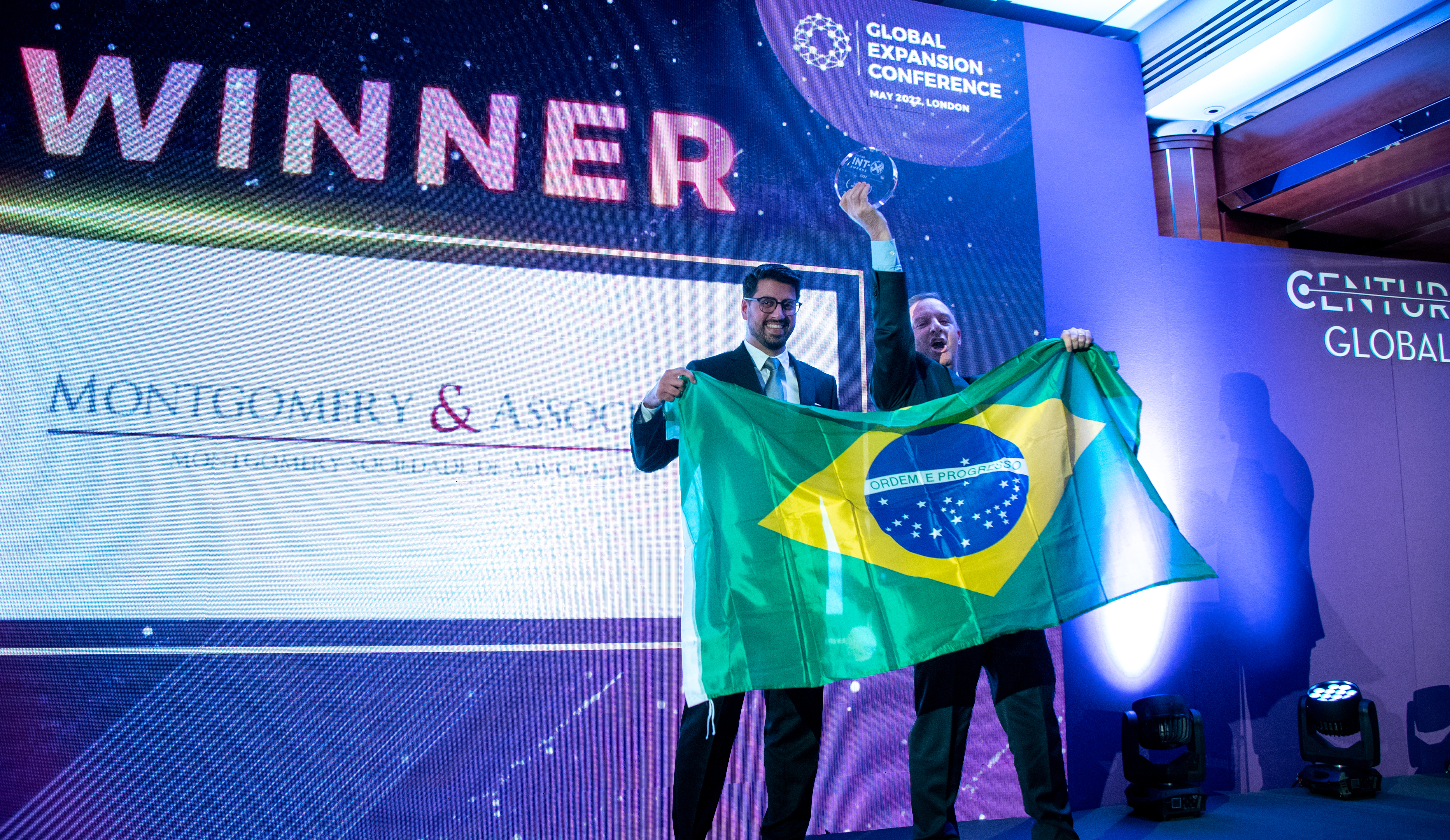 MONTGOMERY & ASSOCIATES WINNING AN AWARD AT THE 2022 INT-X AWARDS