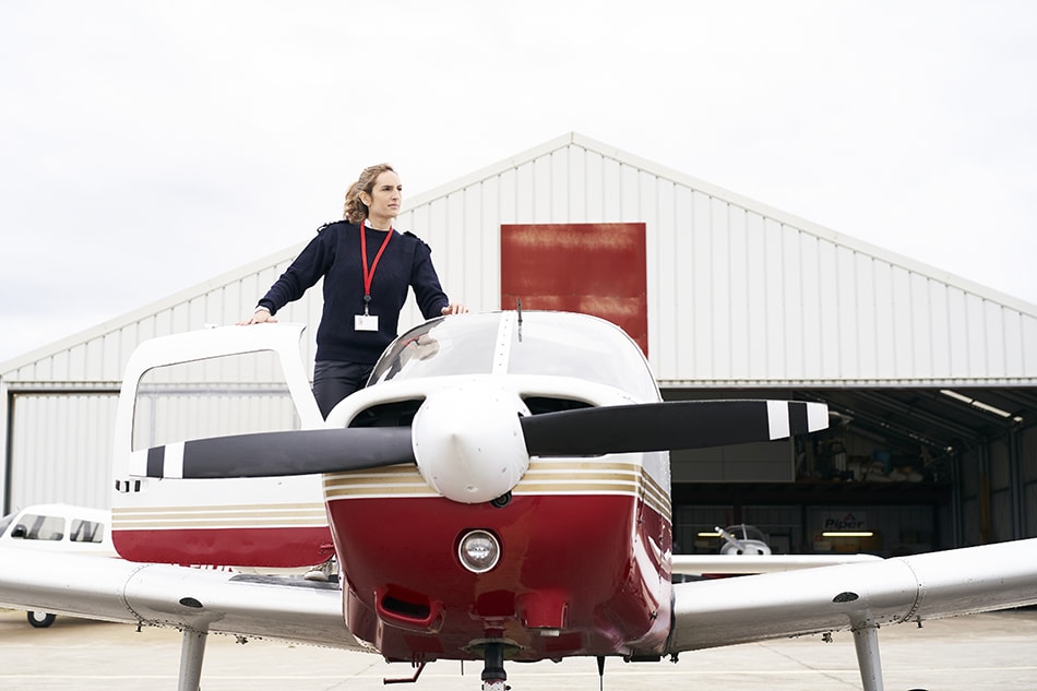 student pilot selecting flight school