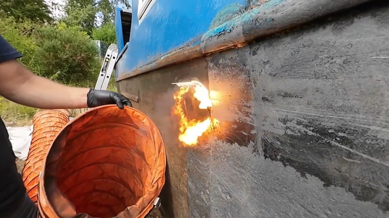 laser cleaning boat hull