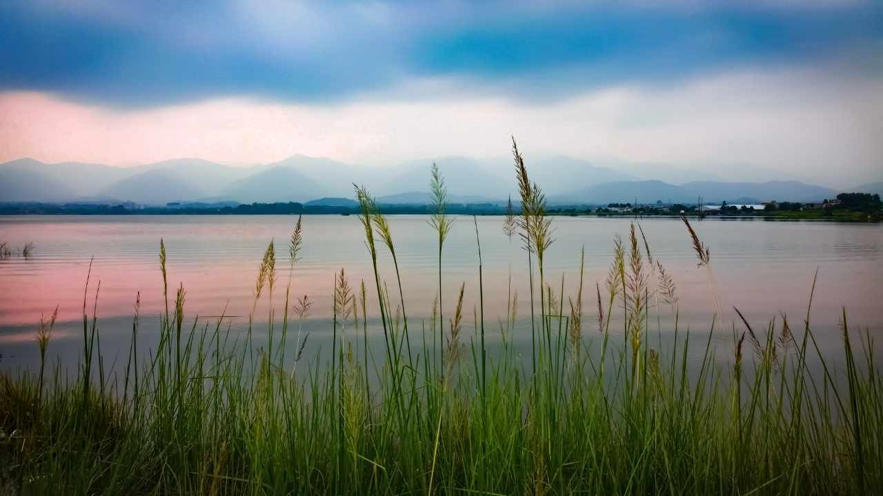 Rawal Lake, Islamabad, Pakistan 