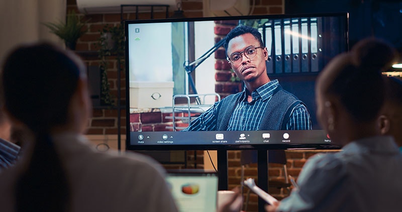 AI reflects your thinking — it doesn’t replace it.