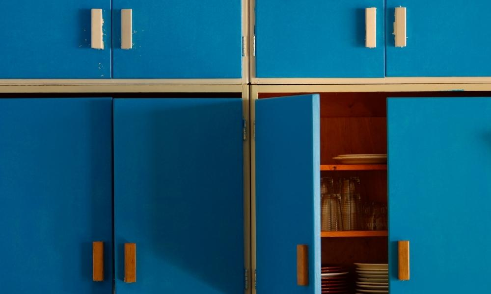 blue shaker cabinet doors