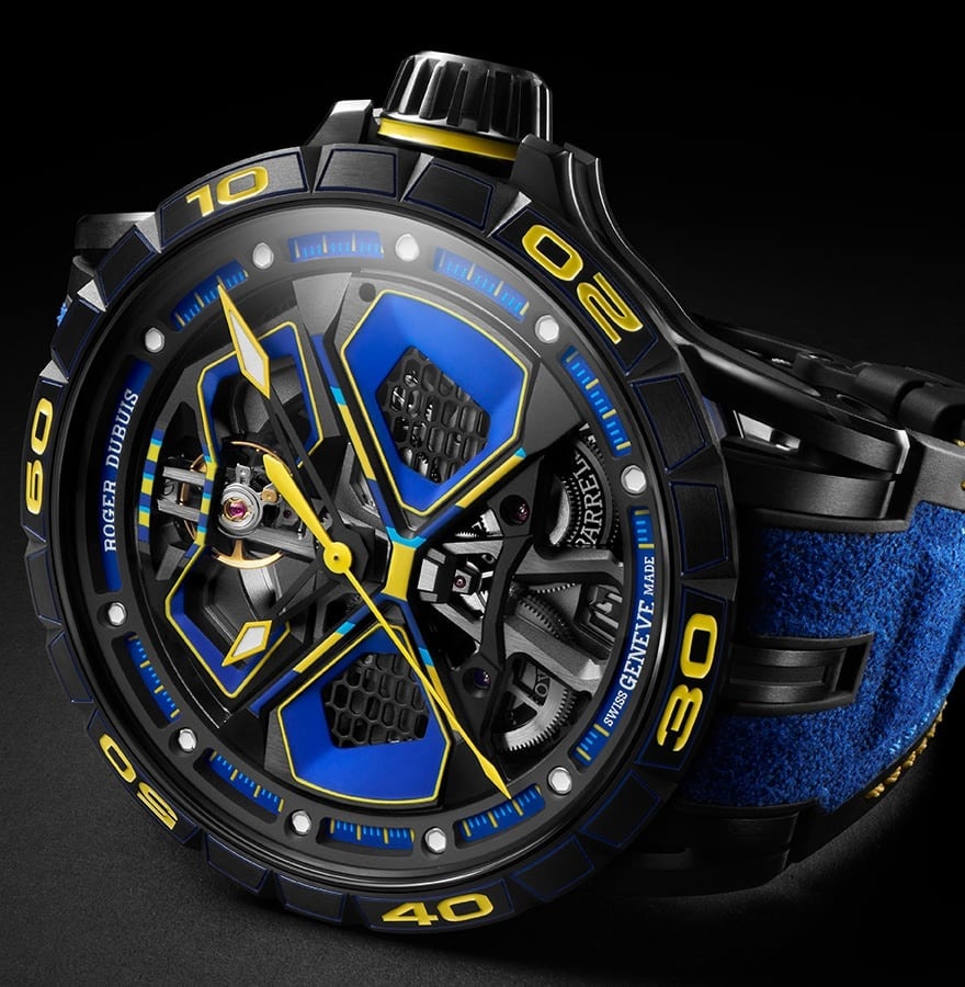 Close-up movement mekanis – calibre modern – 2026 – tampilan rotor dan finishing.
