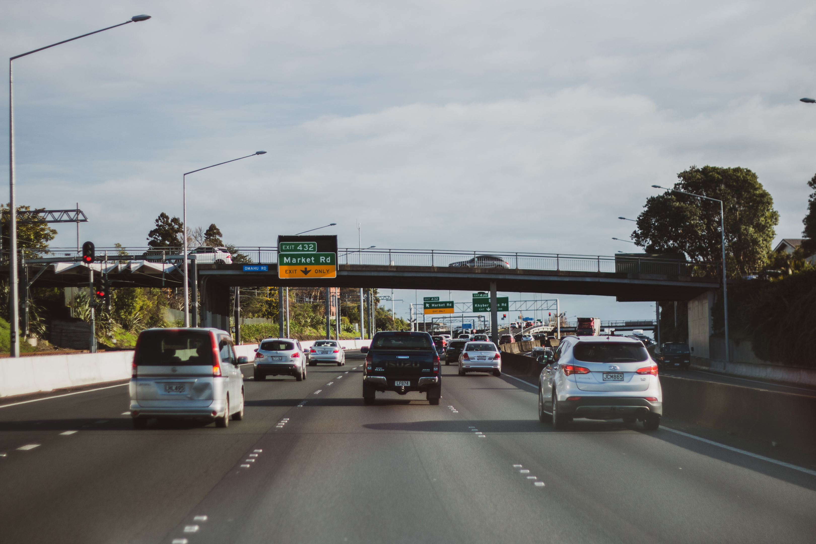 As traffic jams progress now that there's an ease in community quarantines, a new number coding scheme is being proposed by authorities to reduce traffic jams. | Photo from Unsplash