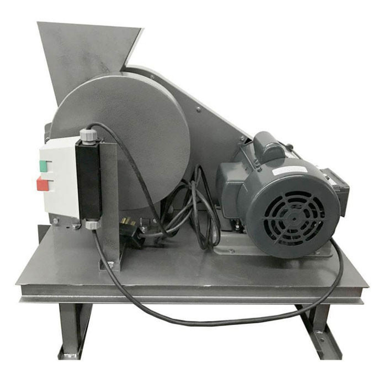 A compact jaw crusher with a screeners for transport